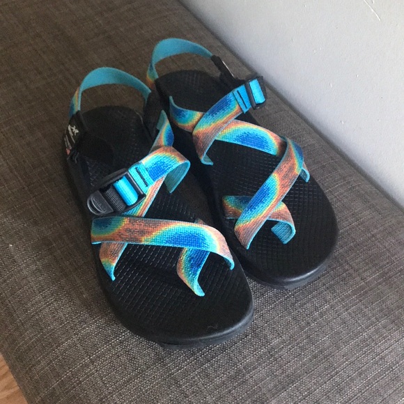 Chaco Shoes - Chacos multicolor sandal